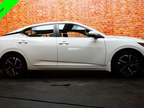Certified 2024 Nissan Sentra SV w/ All-Weather Package FWD image 8