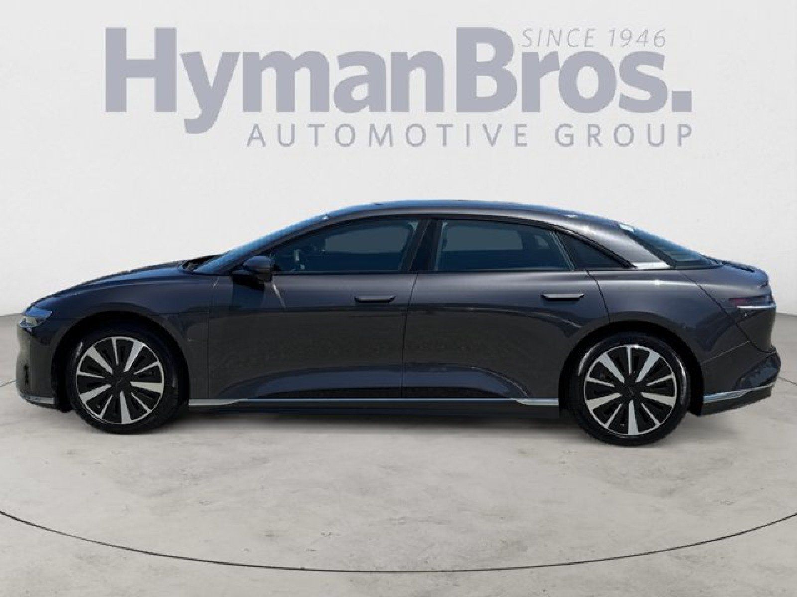 Used 2024 Lucid Air Pure RWD image 6