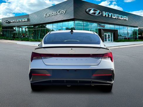 New 2026 Hyundai Elantra SEL Sport Premium FWD image 6