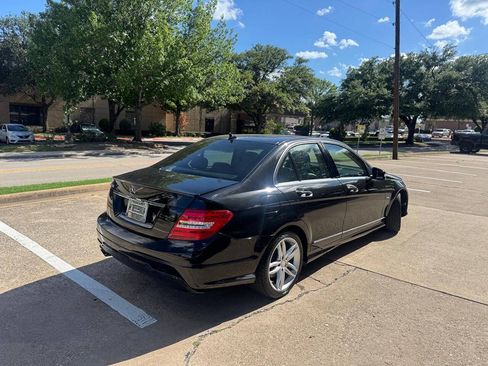 Used 2012 Mercedes-Benz C 250 Sedan image 8