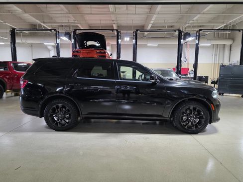 Used 2022 Dodge Durango R/T RWD image 8