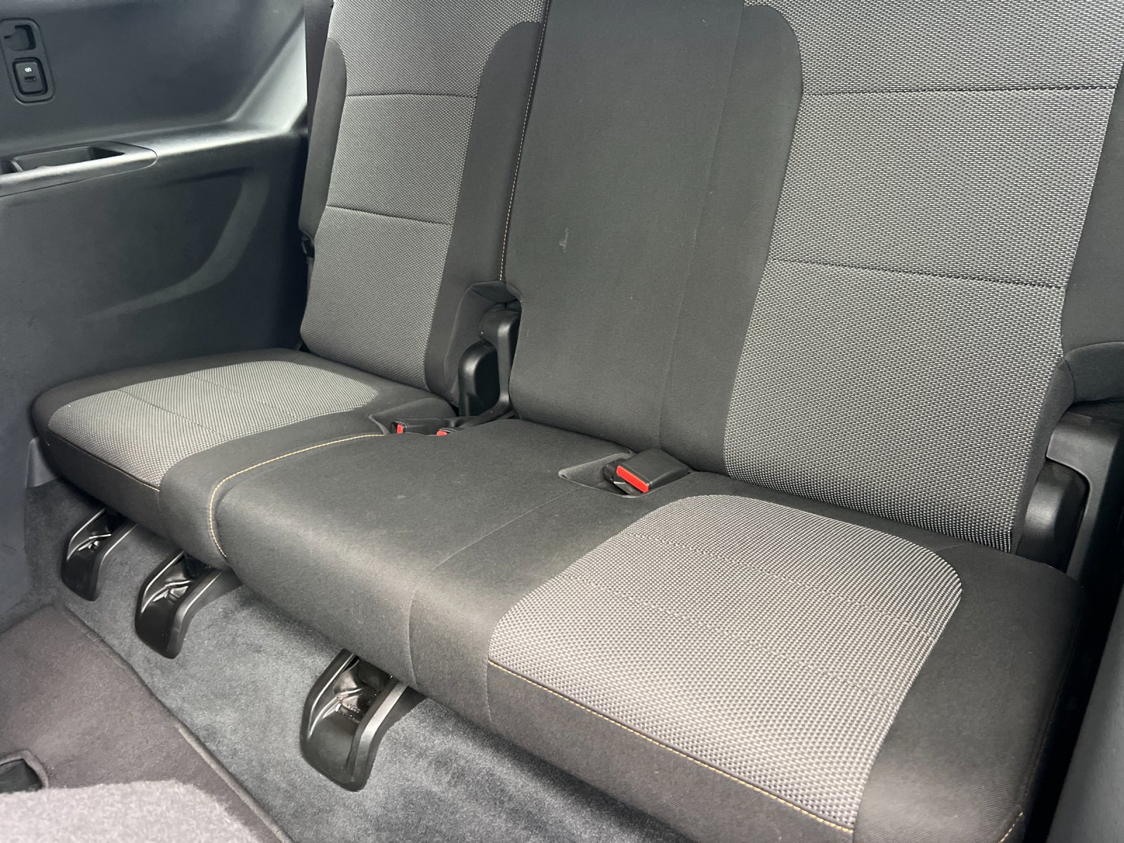 Used 2021 Chevrolet Traverse LT FWD image 15