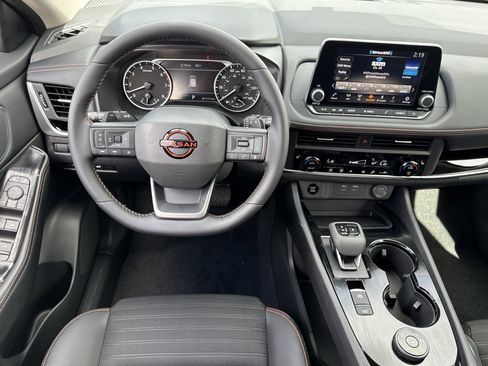 New 2026 Nissan Rogue SV image 15