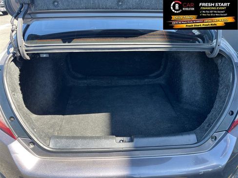 Used 2018 Honda Civic LX image 10