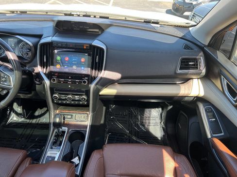 Used 2019 Subaru Ascent Touring AWD/4WD image 38