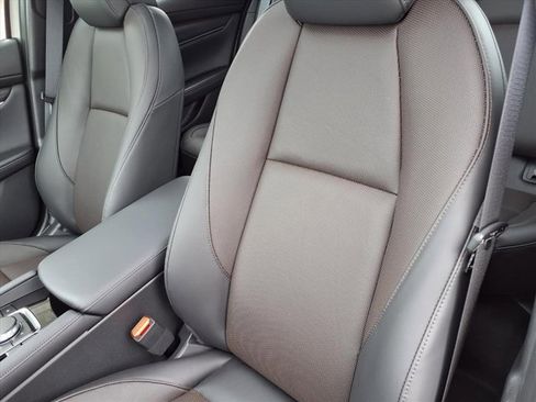 New 2026 MAZDA MAZDA3 2.5 S Hatchback w/ Premium Pkg image 5