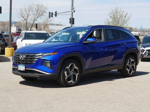 Used 2023 Hyundai Tucson SEL w/ Convenience Package image 2