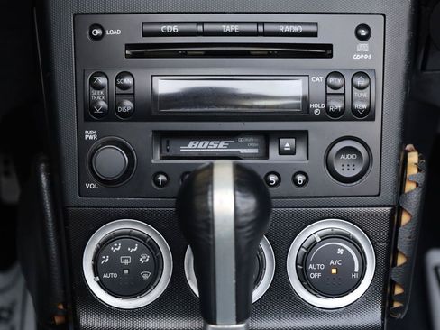 Used 2004 Nissan 350Z Touring RWD image 35