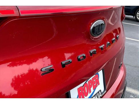 Used 2022 Kia Sportage Nightfall Edition AWD/4WD image 30