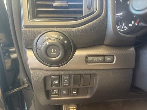 Used 2021 Nissan Titan PRO-4X w/ Pro-4x Convenience Package AWD/4WD image 42
