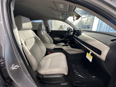 New 2026 Honda HR-V LX image 21