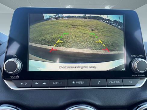 New 2025 Nissan Sentra SR image 27