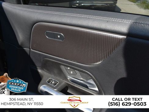 Used 2022 Mercedes-Benz GLB 250 4MATIC image 20