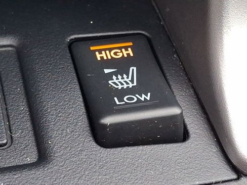 Used 2018 Subaru Forester 2.5i Limited w/ Popular Package #2 image 24