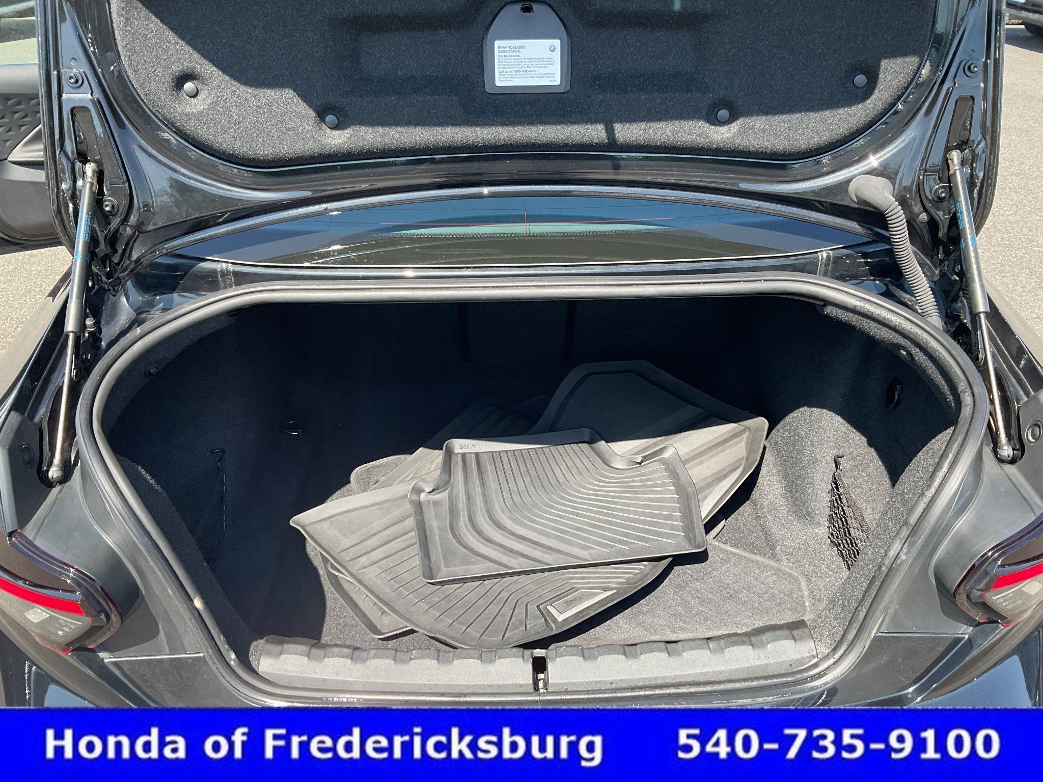 Used 2022 BMW 230i Coupe w/ Premium Package 2 RWD image 18