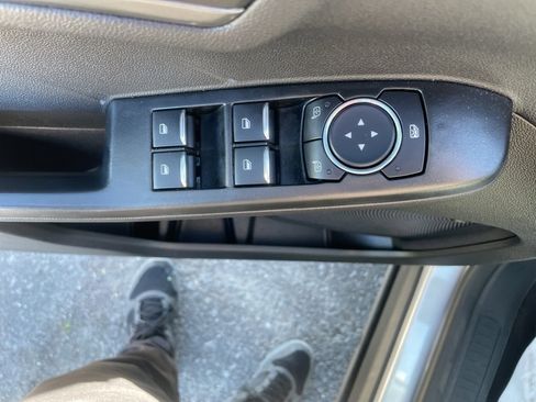 Used 2024 Ford Escape Active image 17