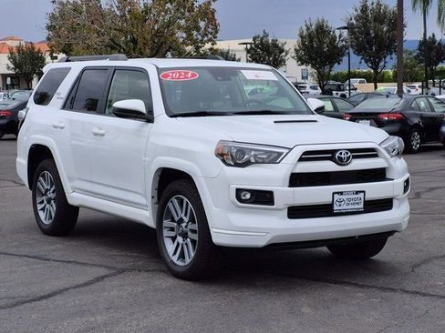 Used 2024 Toyota 4Runner TRD Sport image 3