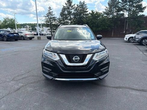 Certified 2019 Nissan Rogue SV AWD/4WD image 2