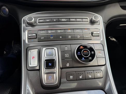 Used 2021 Hyundai Santa Fe Calligraphy AWD/4WD image 39