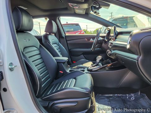 Used 2024 Kia Forte GT-Line w/ GT-Line Premium Package image 35