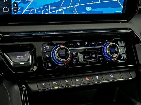 New 2026 GMC Sierra 2500 Denali Ultimate AWD/4WD image 17