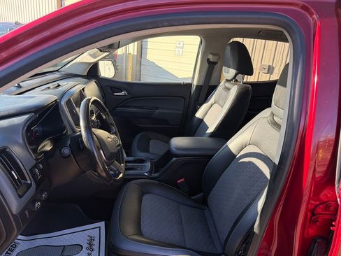 Used 2018 Chevrolet Colorado Z71 image 10