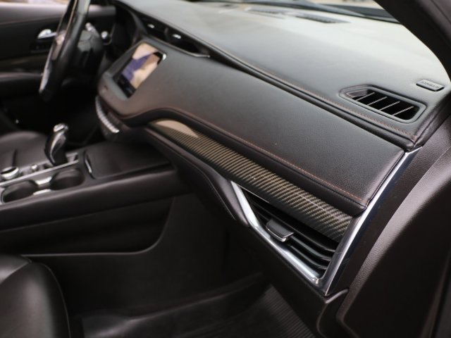 Used 2019 Cadillac XT4 Sport w/ Cold Weather Package AWD/4WD image 12