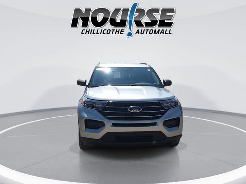 Used 2023 Ford Explorer XLT w/ Class IV Trailer Tow Package AWD/4WD image 3