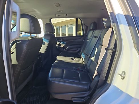 Used 2018 Chevrolet Tahoe LT w/ RST Edition image 21