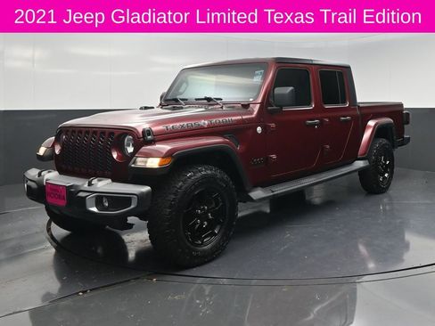 Used 2021 Jeep Gladiator Sport AWD/4WD image 2