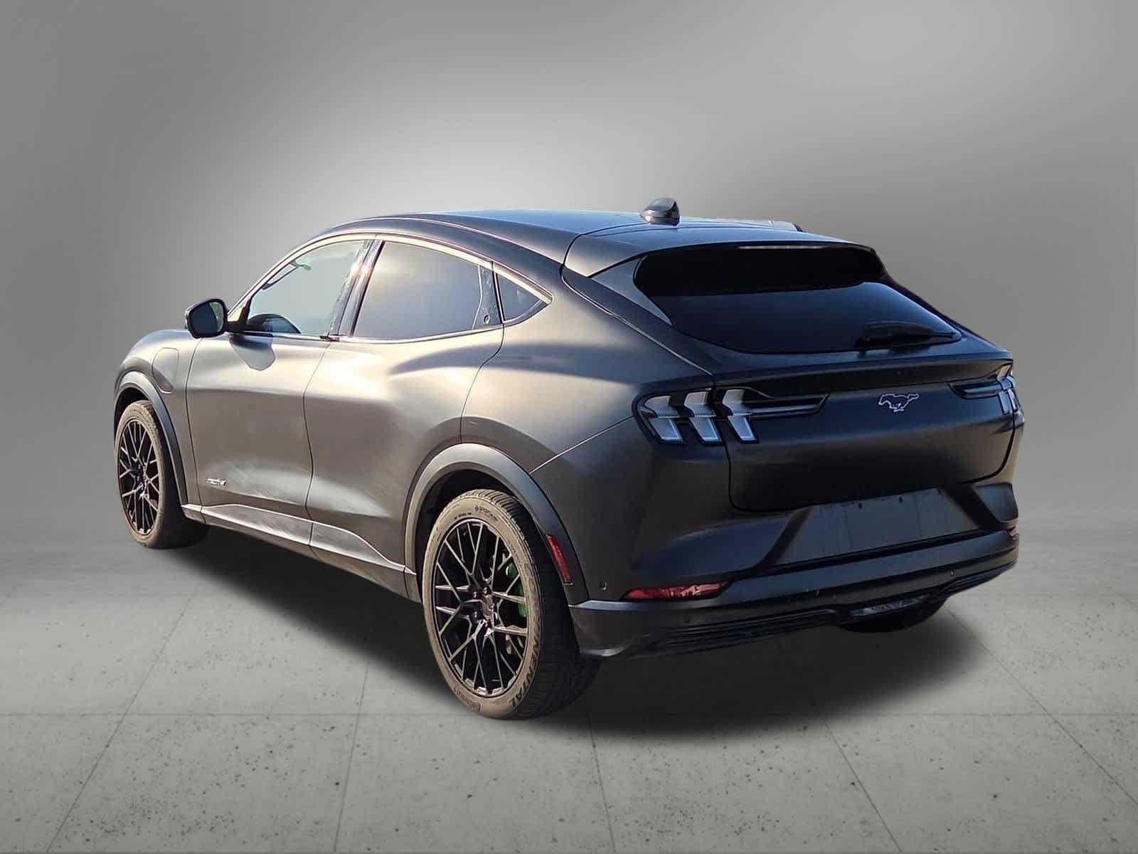 Used 2023 Ford Mustang Mach-E Premium RWD image 4