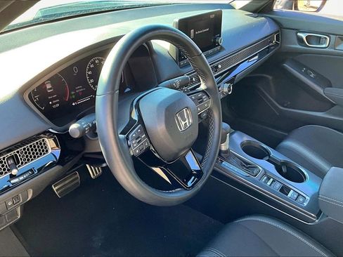 Used 2025 Honda Civic Sport image 14