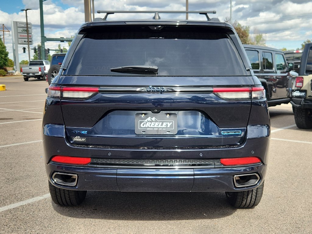 Certified 2023 Jeep Grand Cherokee 30th Anniversary AWD/4WD image 11