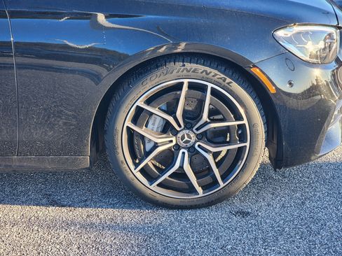 Used 2023 Mercedes-Benz E 350 Sedan image 10