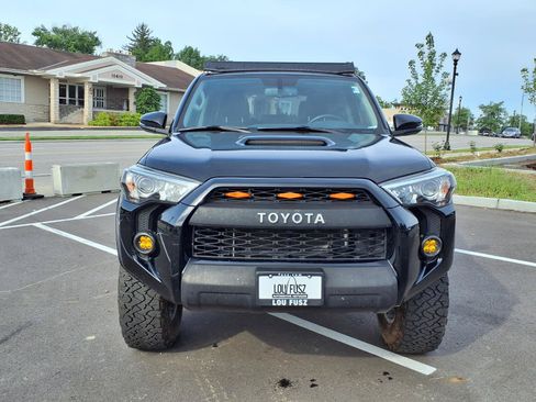 Used 2019 Toyota 4Runner TRD Off-Road Premium AWD/4WD image 29