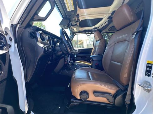Used 2021 Jeep Wrangler Unlimited Rubicon AWD/4WD image 13