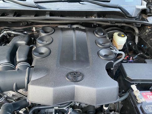 Used 2017 Toyota 4Runner SR5 Premium image 55