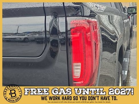 New 2026 GMC Sierra 1500 SLT w/ SLT Premium Plus Package AWD/4WD image 8