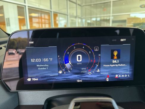 New 2026 Chevrolet Traverse RS w/ LPO, Floor Liner Package image 29