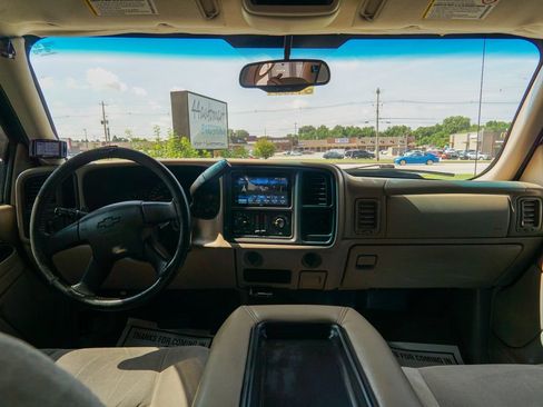 Used 2007 Chevrolet Silverado 2500 LT w/ Heavy-Duty Power Package RWD image 14