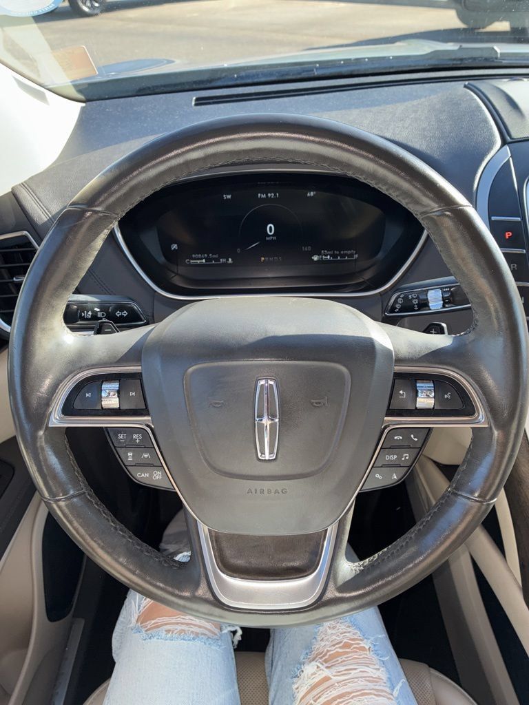 Used 2019 Lincoln Nautilus Reserve FWD image 18