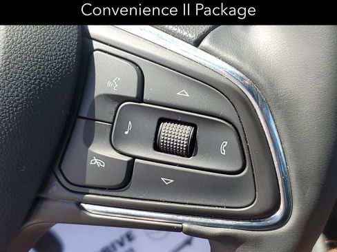 Certified 2025 Buick Envista Sport Touring w/ Convenience I Package FWD image 13