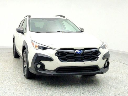 Used 2024 Subaru Crosstrek 2.0i Premium image 2