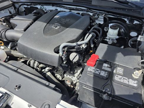 Used 2023 Toyota Tacoma TRD Sport image 17