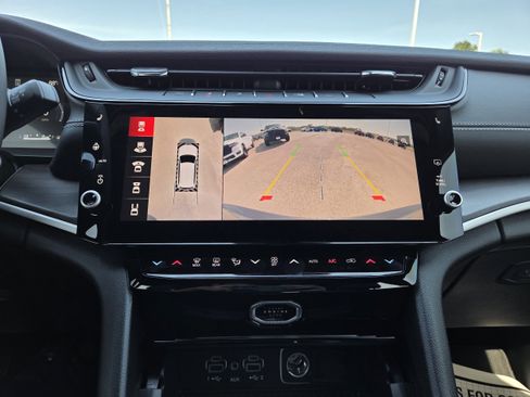 New 2026 Jeep Grand Cherokee Limited RWD image 36