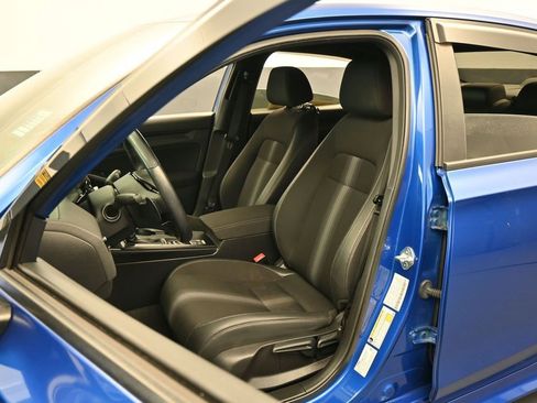 Used 2024 Honda Civic Sport image 10
