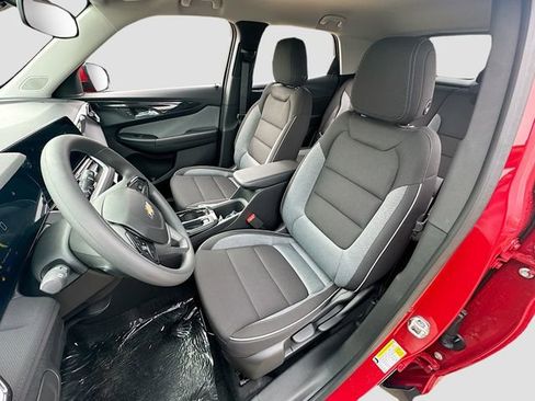 New 2026 Chevrolet TrailBlazer LT FWD image 21