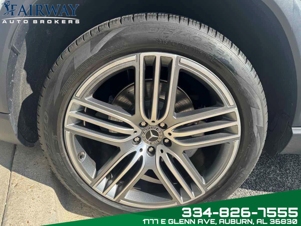 Used 2025 Mercedes-Benz GLS 450 4MATIC image 38