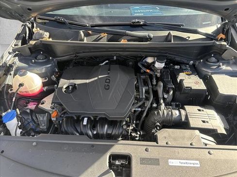 Used 2023 Kia Sportage LX image 22