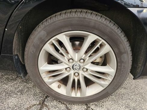Used 2015 Toyota Camry SE FWD image 21